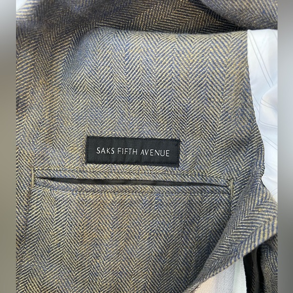 Saks Fifth Avenue - COLLECTION Herringbone Sport Jacket - Medium - Picture 3 of 3